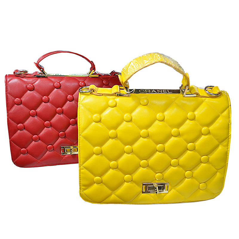 1455757290CHANELler