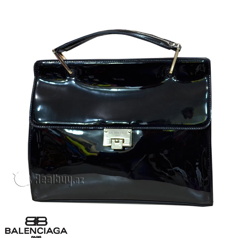 1460229368Balenciaga_cantalari
