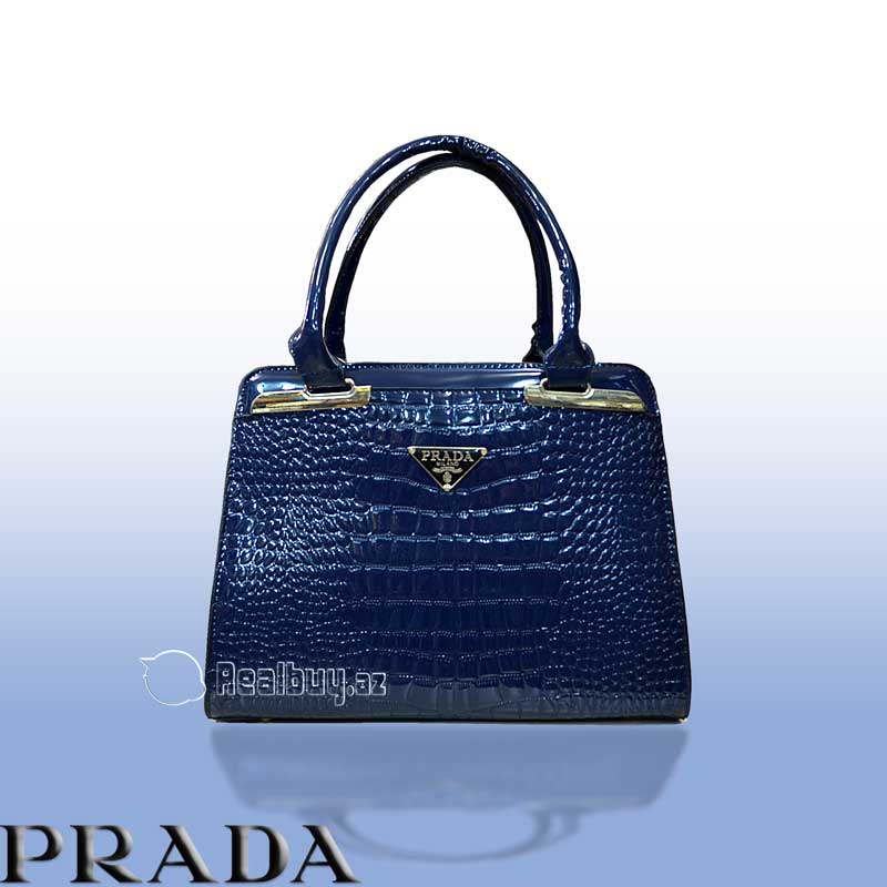 1461883378canta_brend_prada