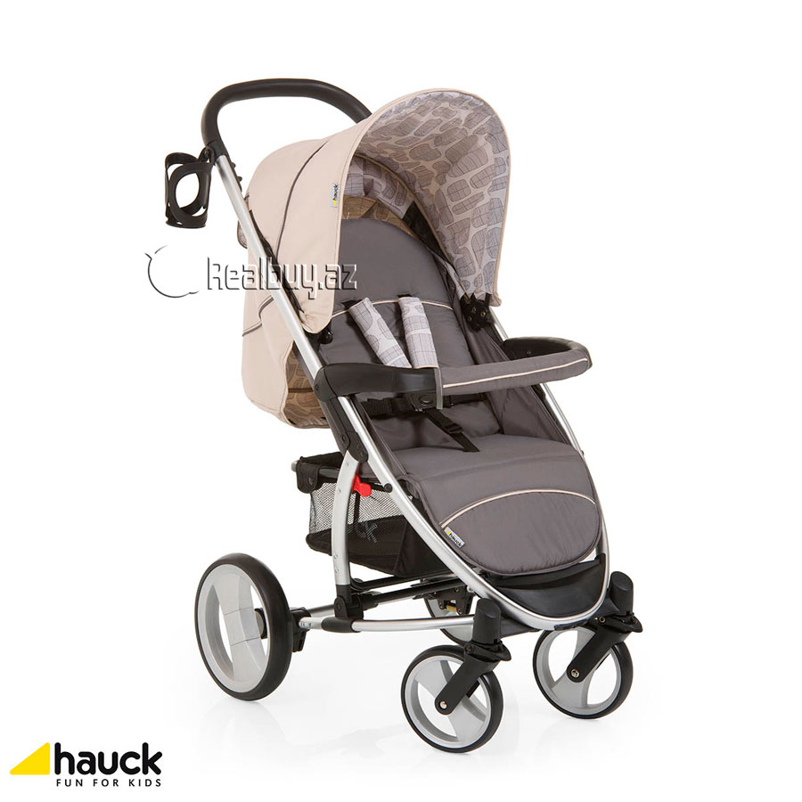1486849759Hauck_Malibu_XL_usaq_arabasi