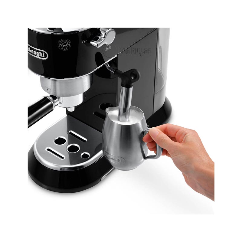 1489133353EC680BK-kofe-cappuccino-hazirlayan