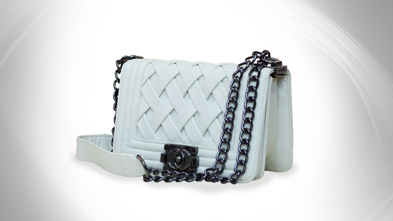 1489330858chanel-qadin-cantalari