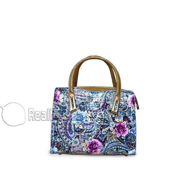 1491046428prada-son-deb