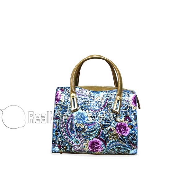 1491046428prada-sumkalari