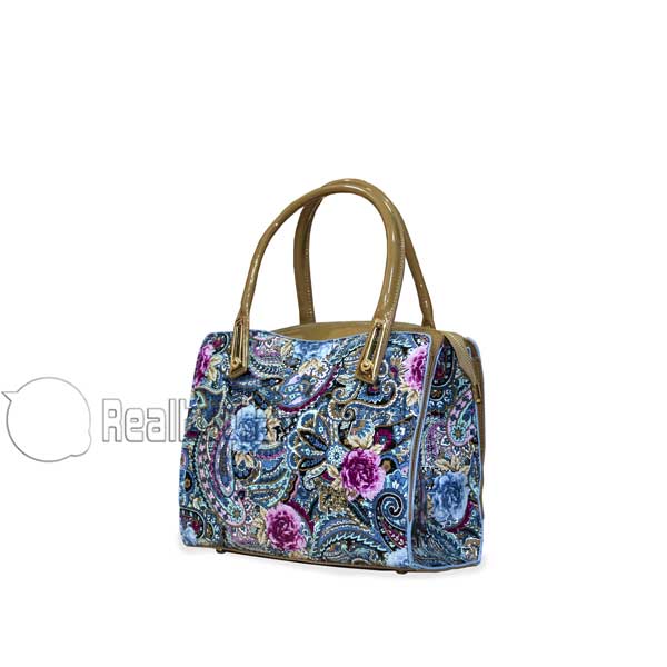 1491046428zovqlu-cantalar-prada
