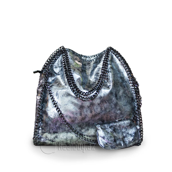 1491211502ferregamo_bags