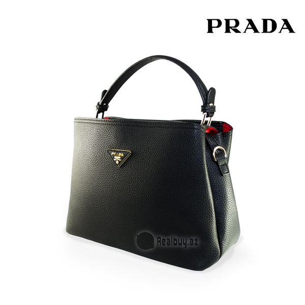 1492069560prada-deri-sumki