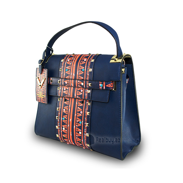 1492199668valentino-woman-hand-bags-2017