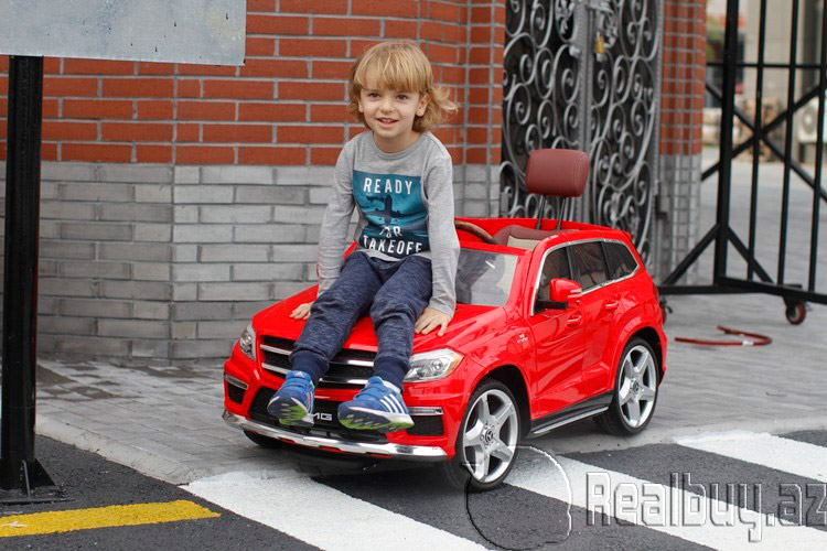 1493843506AMG_GL63_MERCEDES_KİDS_CAR
