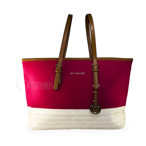 1494363380michael-kors-qadin-cantasi