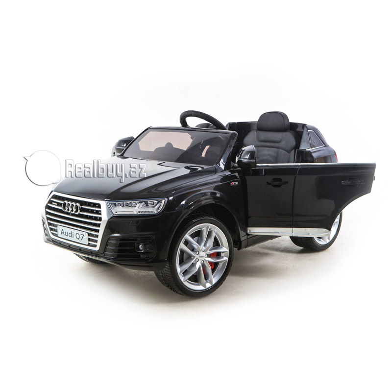 1498317303-Audi-Q7-Black