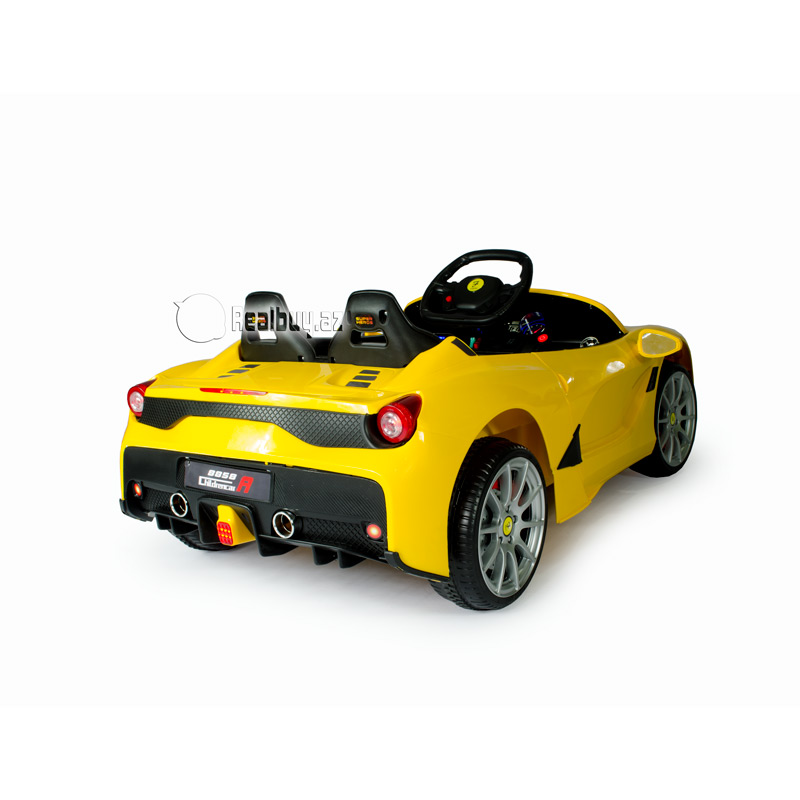 1522238584_usaq_masini_ferrari_FC-8858