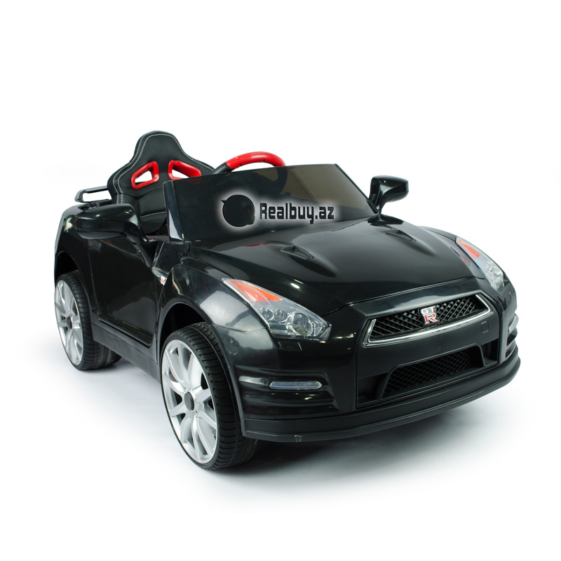 1522250662_Nissan_GT-R_GB6675