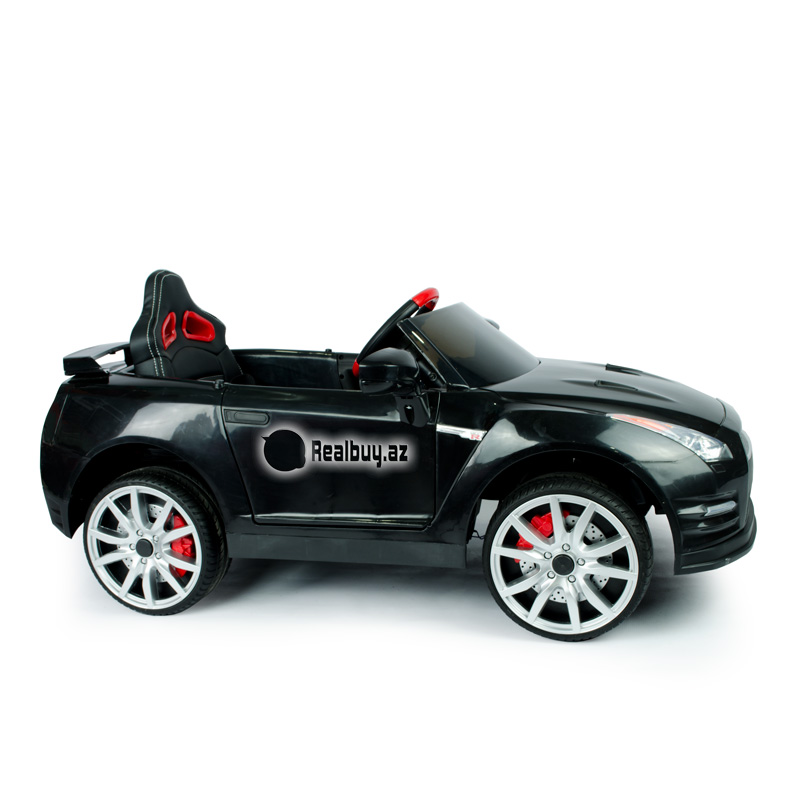 1522250662_nissan_GTR_usaq_masini