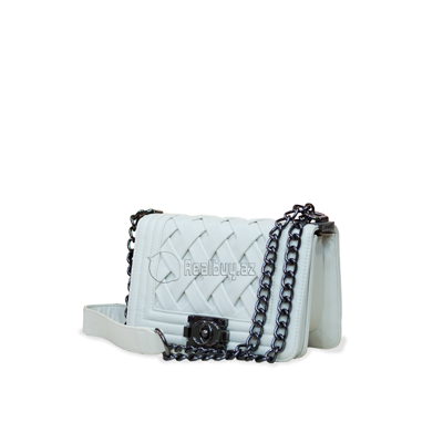 1489330858chanel-sumkalar
