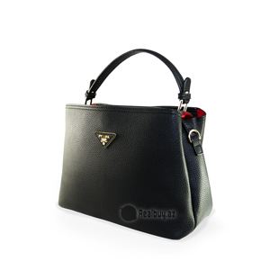 1492069667prada