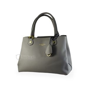 1494433951chiristian-dior-sumkalari